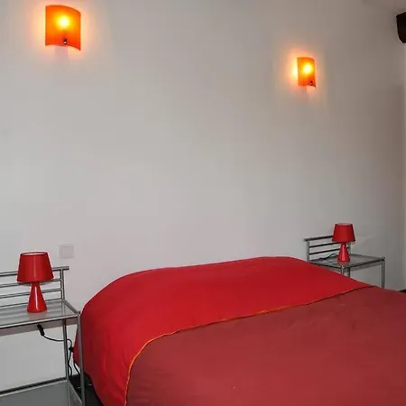 Demeure De Caractere Avec Cheminee *